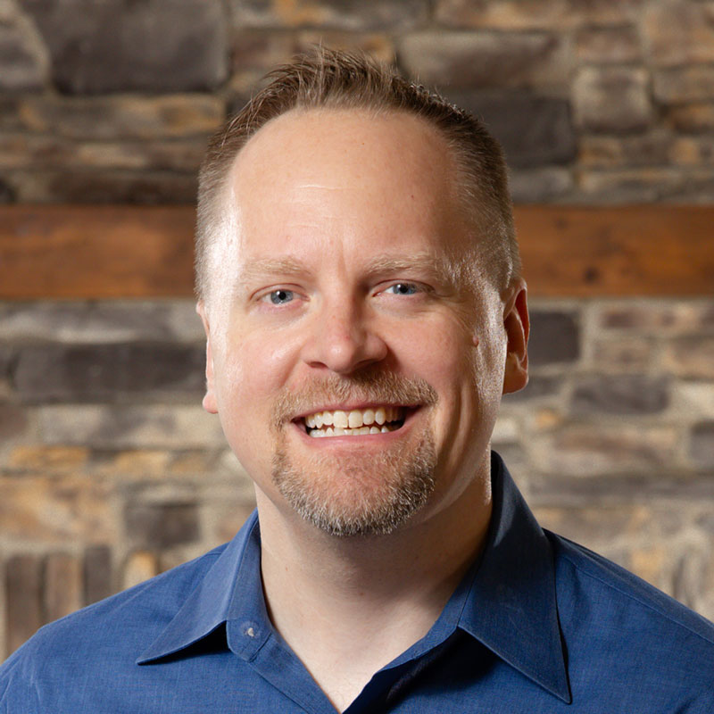 Image of the author - Adam Bennett